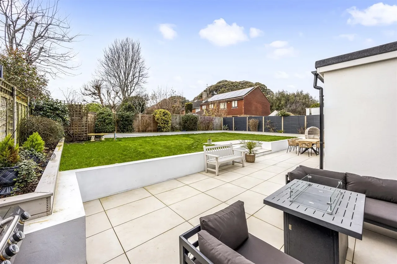 Sea Lane, Goring-By-Sea, Worthing, photo 9