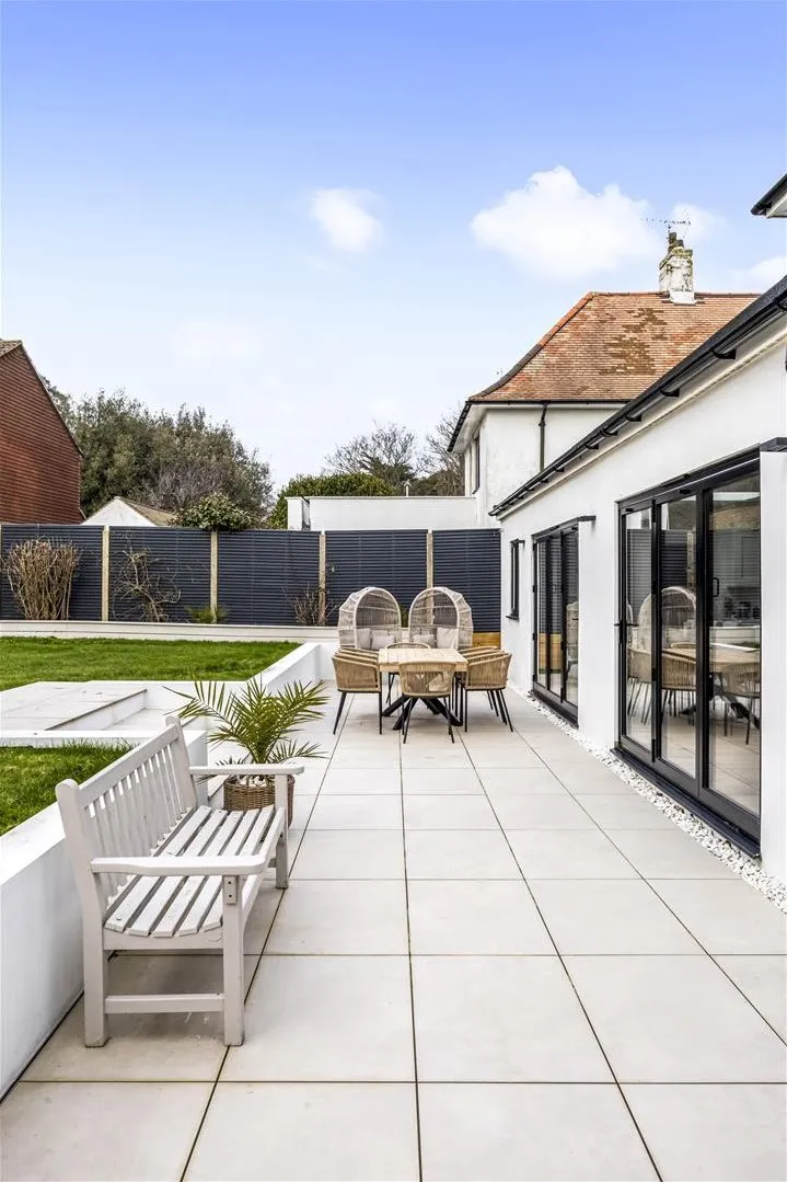 Sea Lane, Goring-By-Sea, Worthing, photo 32