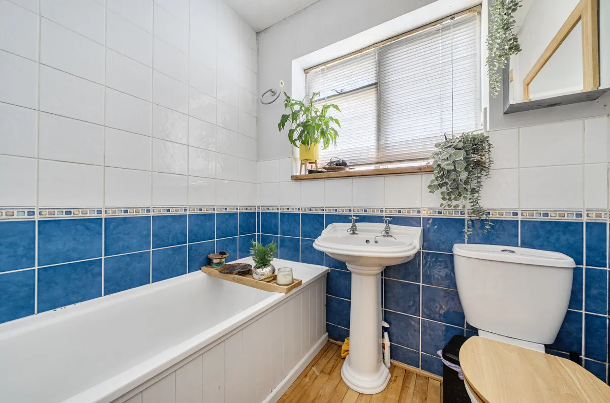 Pulborough, RH20 1AS, photo 9