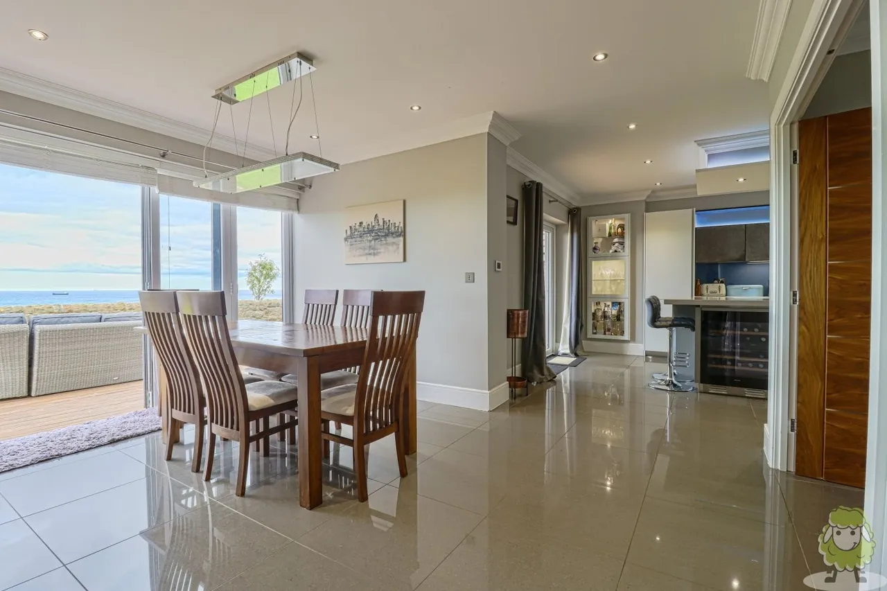 Range View, Whitburn, SR6, photo 11