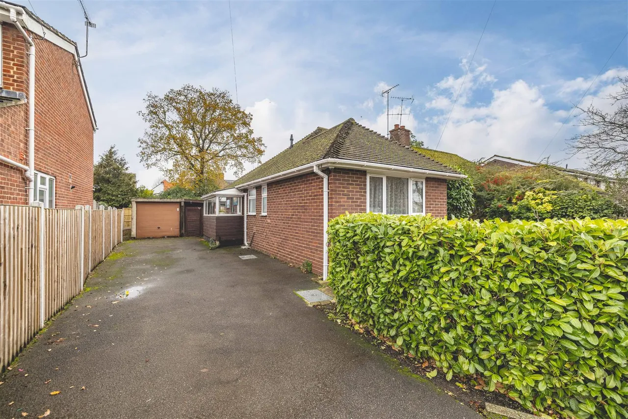 Sheepcote Road, Eton Wick, Berkshire, SL4 6JA, photo 14