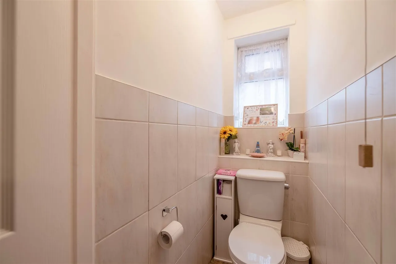 Sheepcote Road, Eton Wick, Berkshire, SL4 6JA, photo 10
