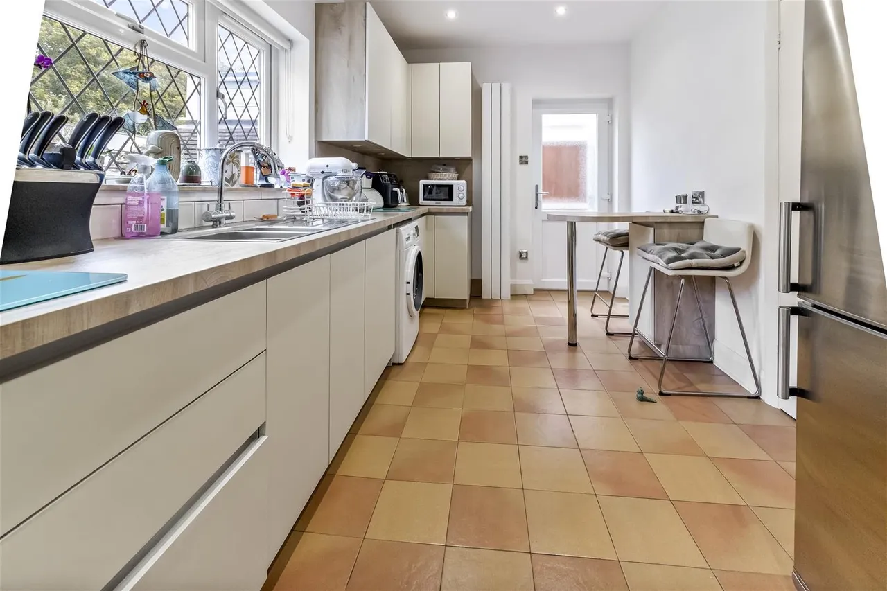 West Park Lane, Goring-By-Sea, Worthing, photo 19