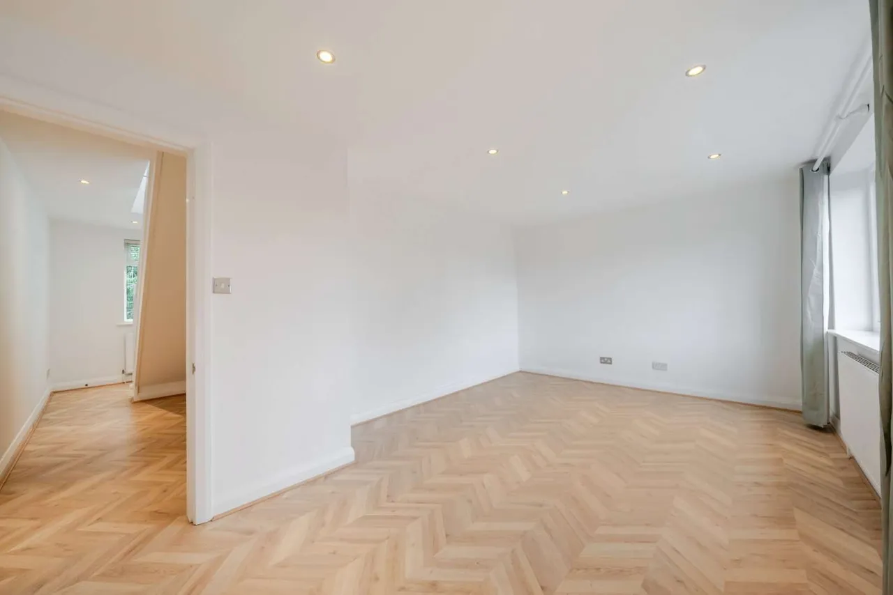 Gibwood Road, Manchester, M22, photo 14