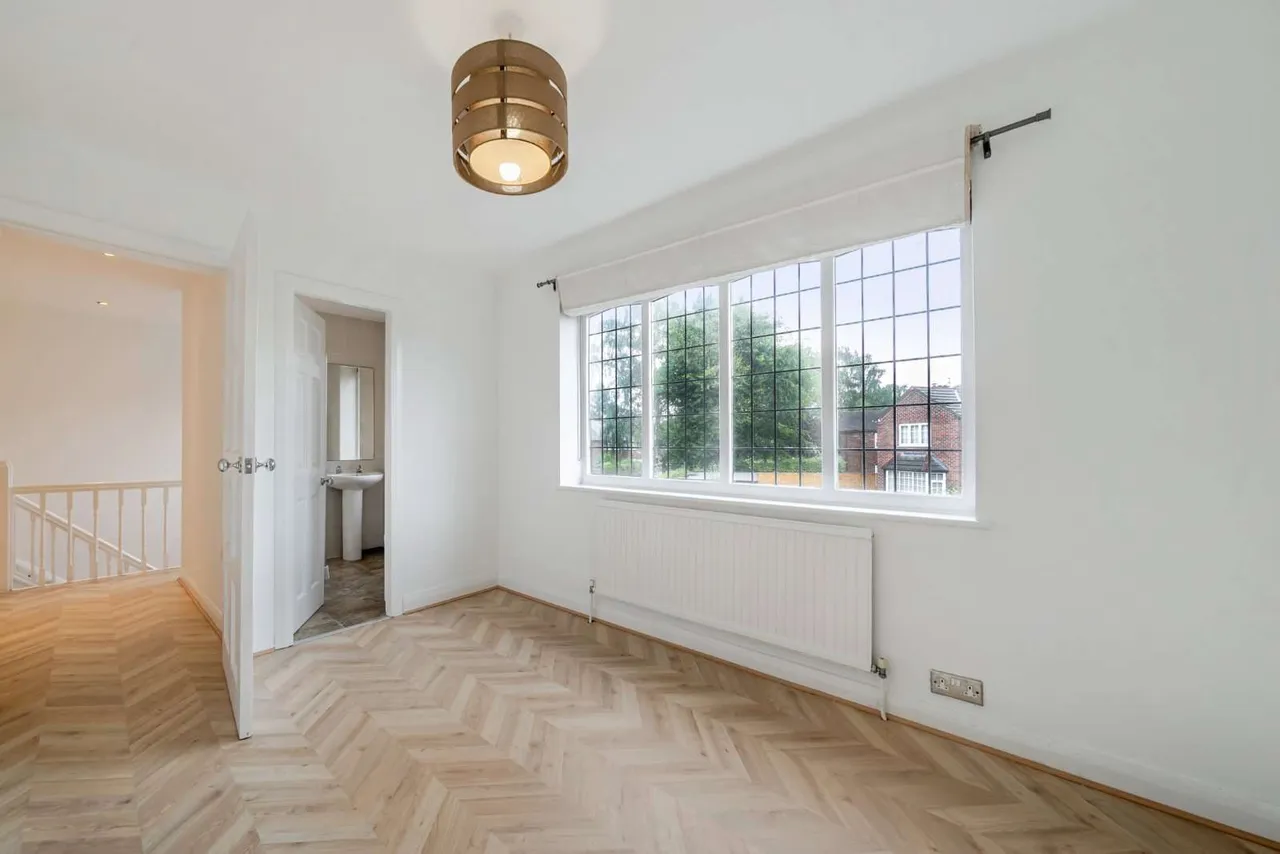 Gibwood Road, Manchester, M22, photo 11
