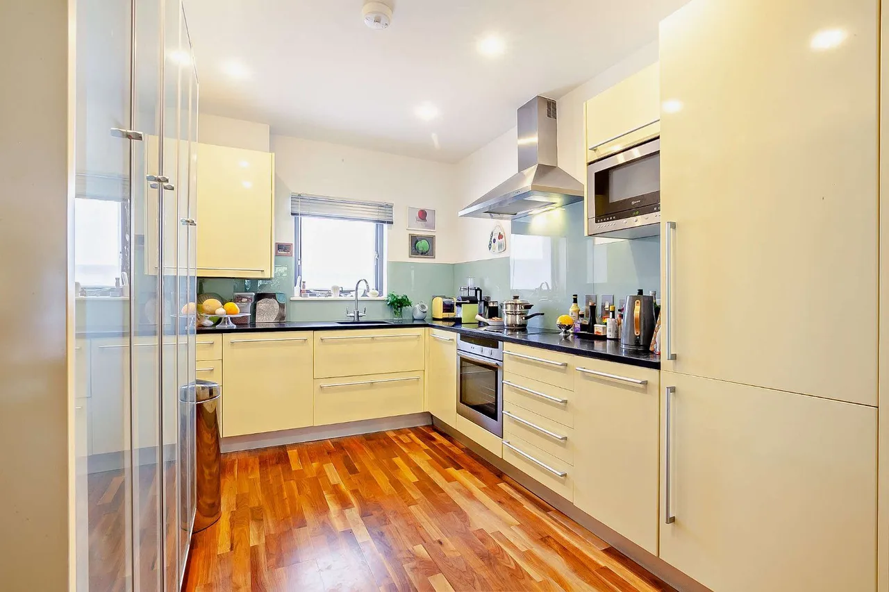 St. Nicholas Lane, Lewes, East Sussex, BN7 2JZ, photo 9