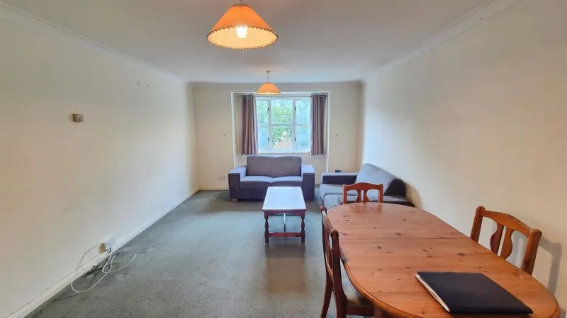Shirehorse Way, Isleworth, photo 6