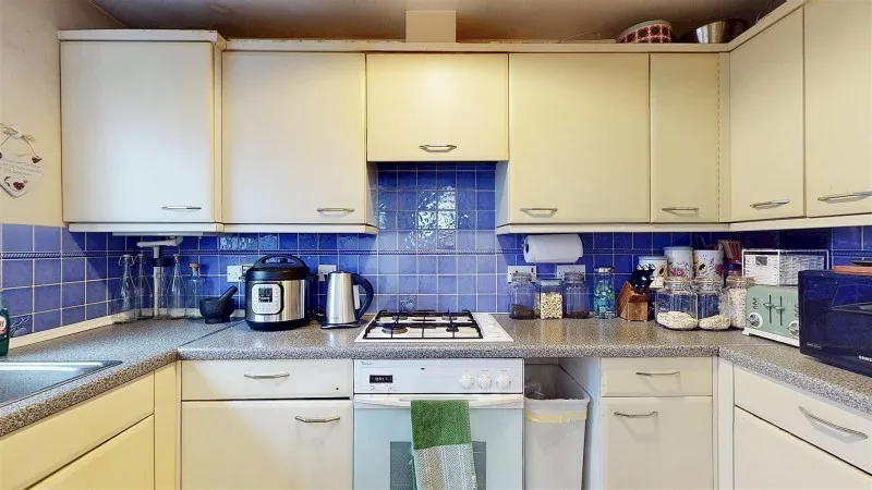 Shirehorse Way, Isleworth, photo 3