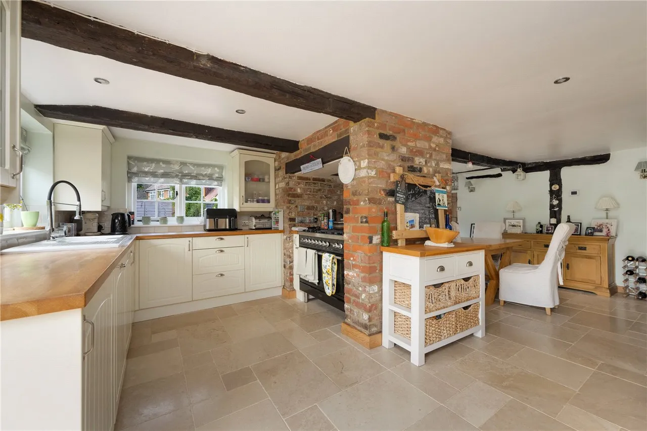 The Lees, Challock, Ashford, Kent, TN25, photo 2