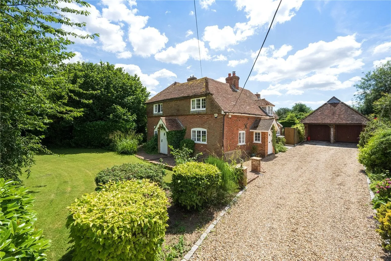 4 bed house for sale — The Lees, Challock, Ashford, Kent, TN25