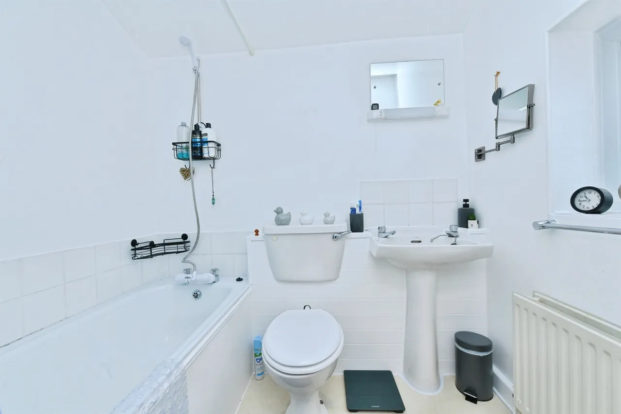 Callington Road, Saltash, photo 11