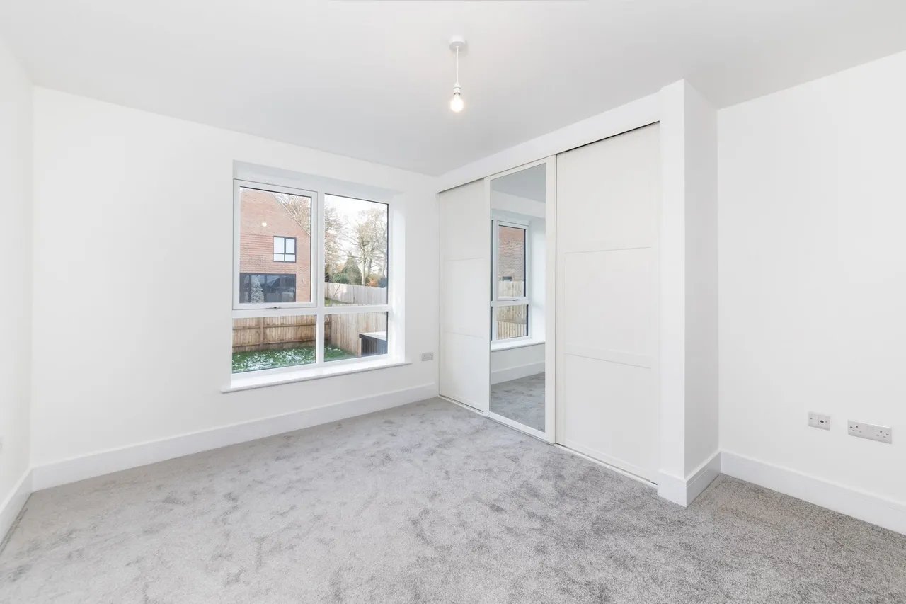 Park Lane, Stokenchurch, HP14, photo 6