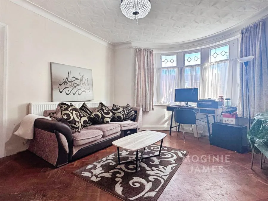 Melrose Avenue, Penylan, CF23, photo 2