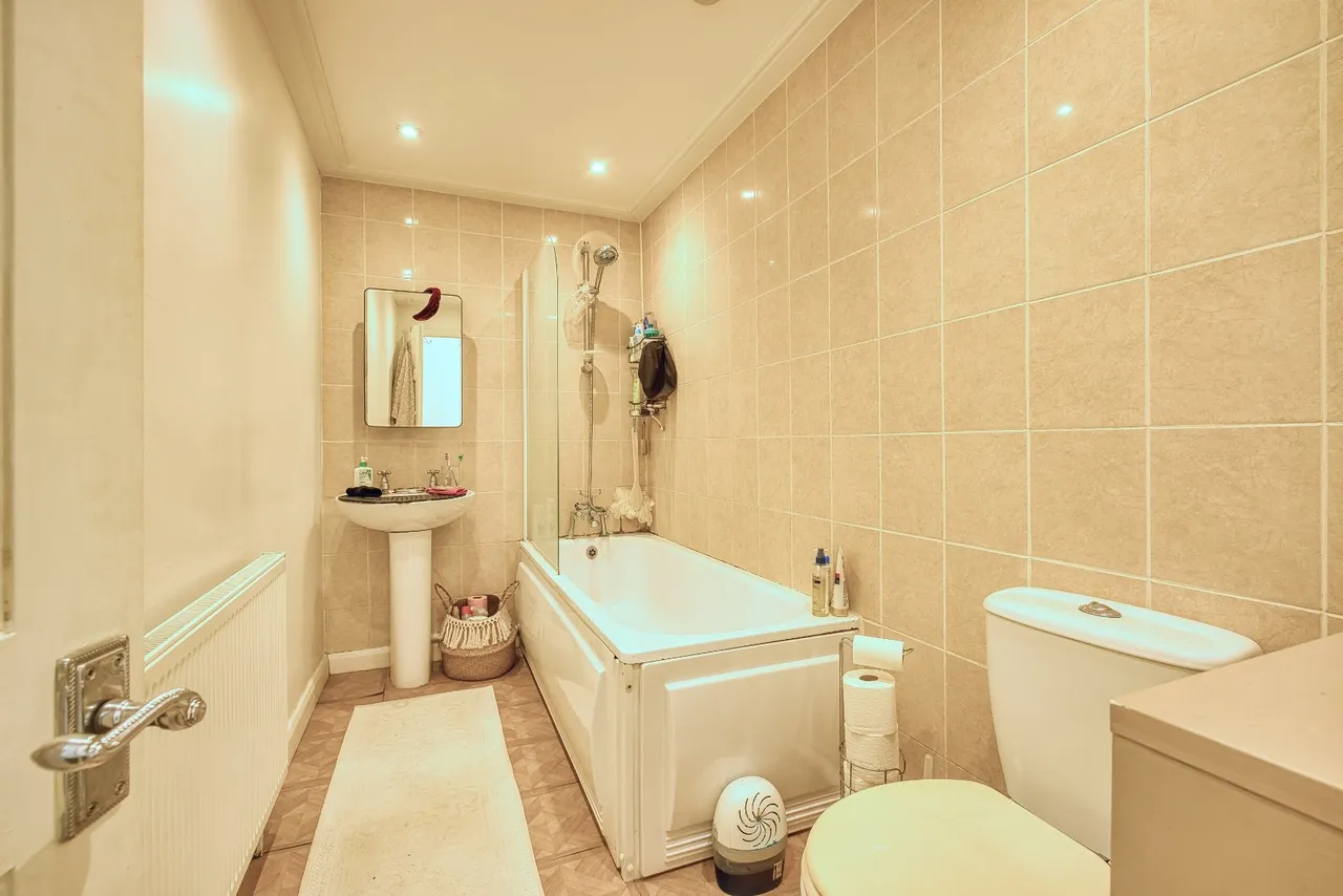 Duncan Road, Ramsgate, CT11, photo 9