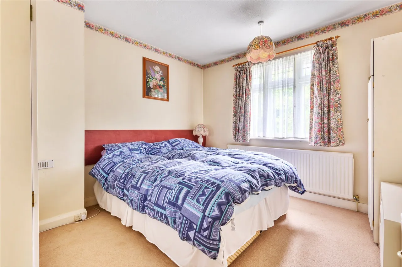 Warwick Close, Hampton, London, TW12 2TY, photo 9