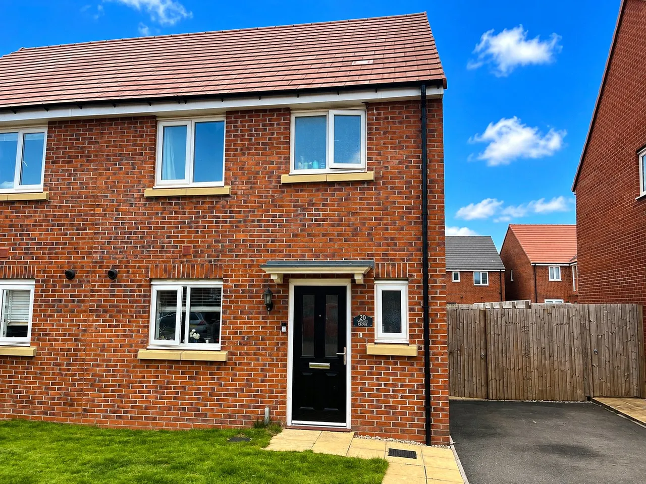 3 bed house for sale — Violet Close, Thirsk, North Yorkshire, YO7 3FW