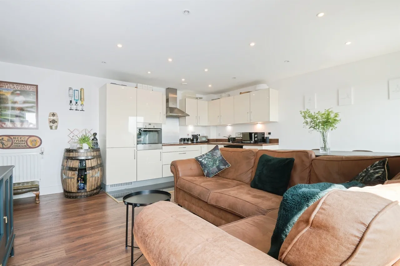 John Thornycroft Road, Southampton, SO19, photo 2