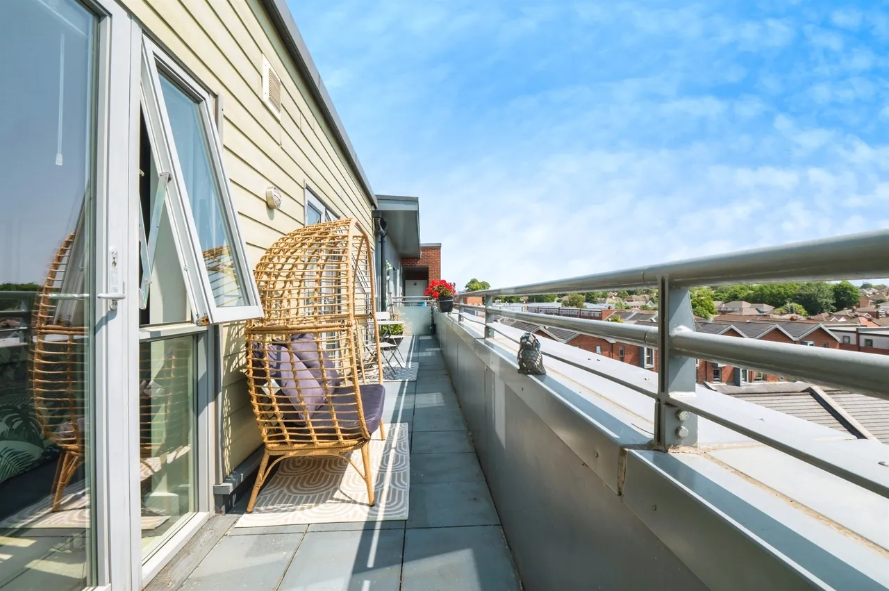 John Thornycroft Road, Southampton, SO19, photo 7