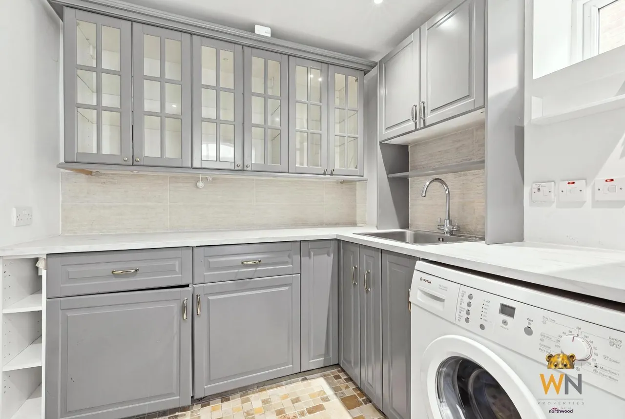 Clifton Way, Hutton, CM13, photo 11