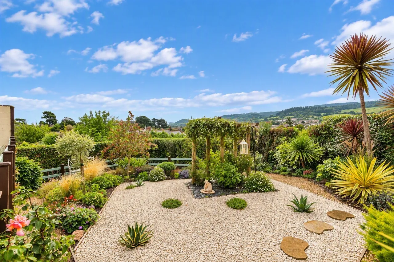Hemp Gardens, Minehead, TA24, photo 18