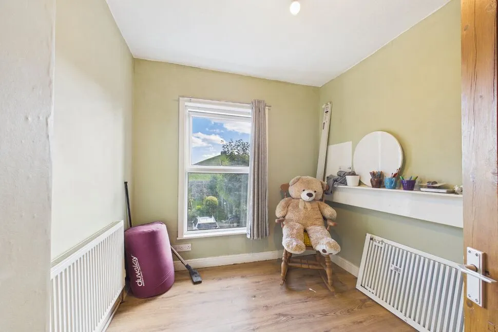 Coldcotes Avenue, Leeds, LS9, photo 14