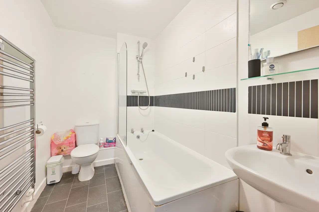 Watford, WD24, photo 8