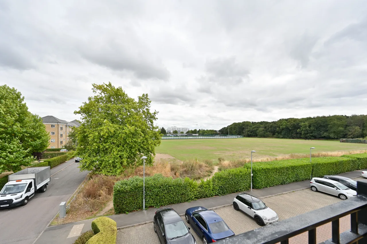 Watford, WD24, photo 13