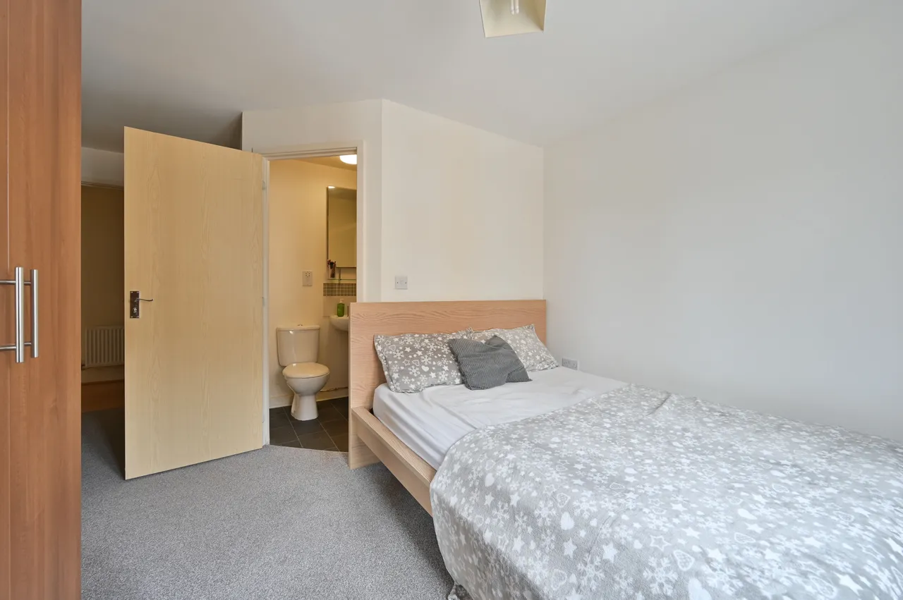 Watford, WD24, photo 7