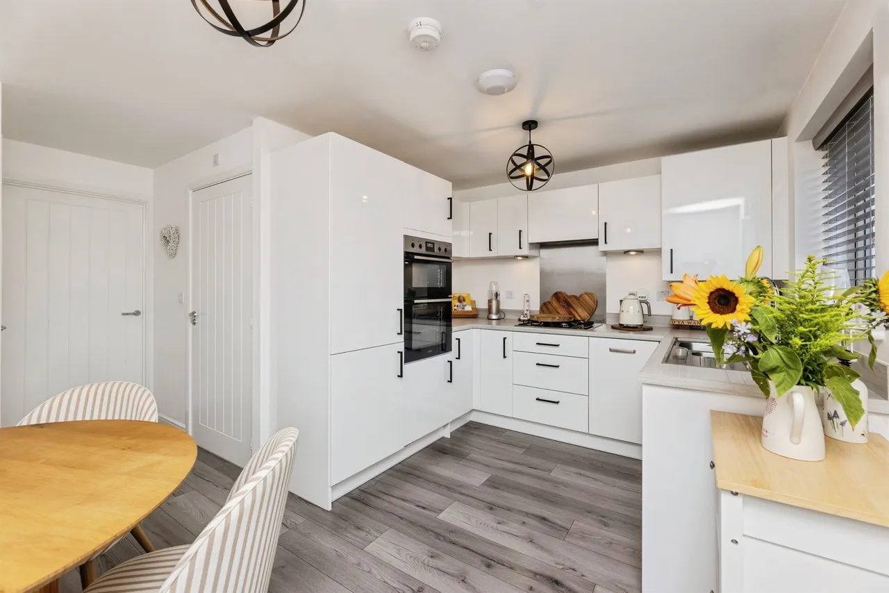 3 bed house for sale — Knight Street, Pontefract