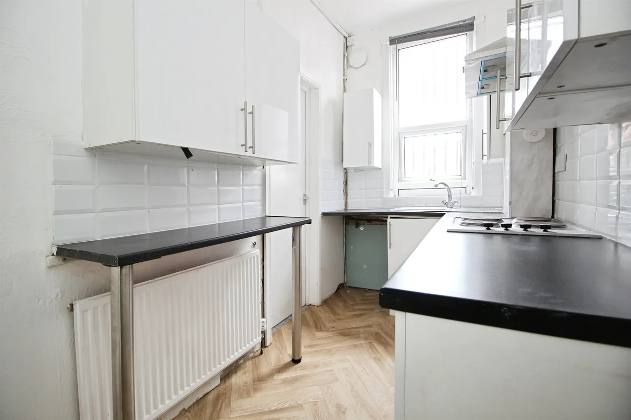Temple View Terrace, Leeds, photo 2