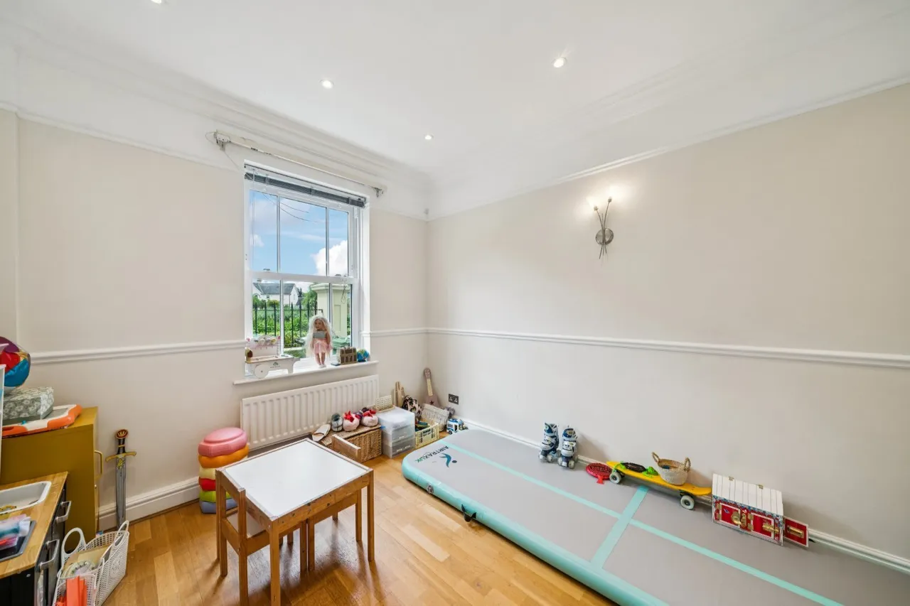 Wyatt Drive, Barnes, SW13, photo 13