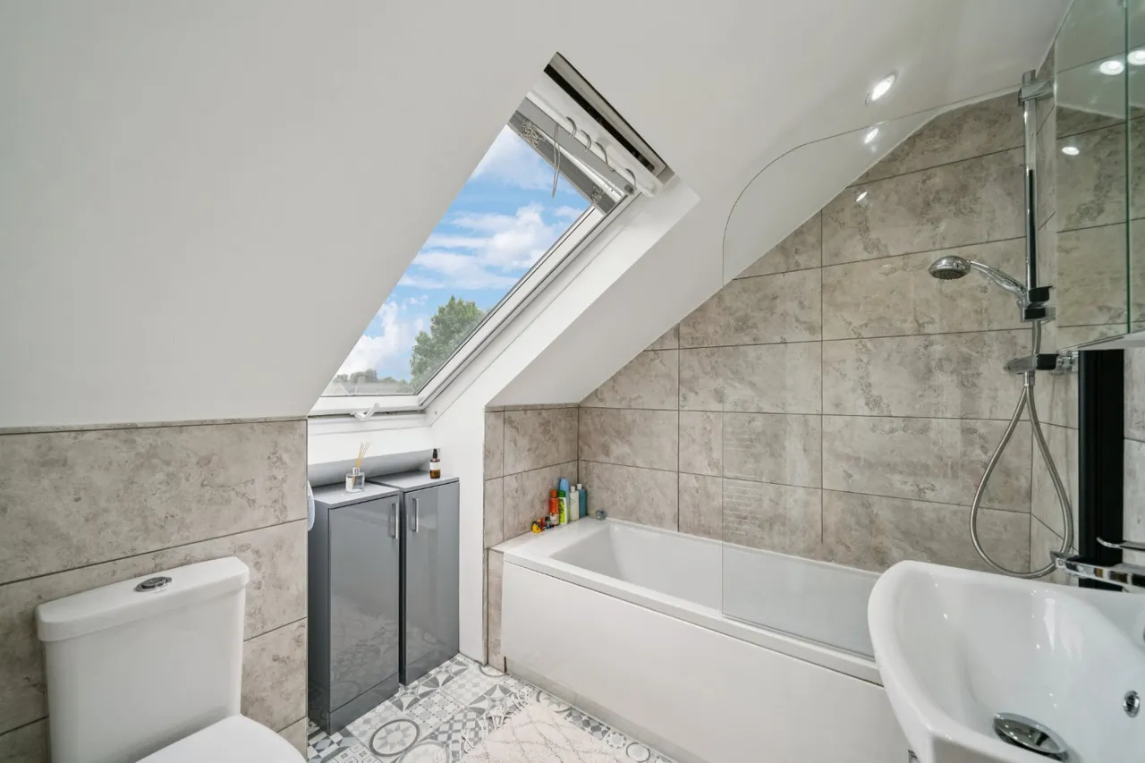 Wyatt Drive, Barnes, SW13, photo 17