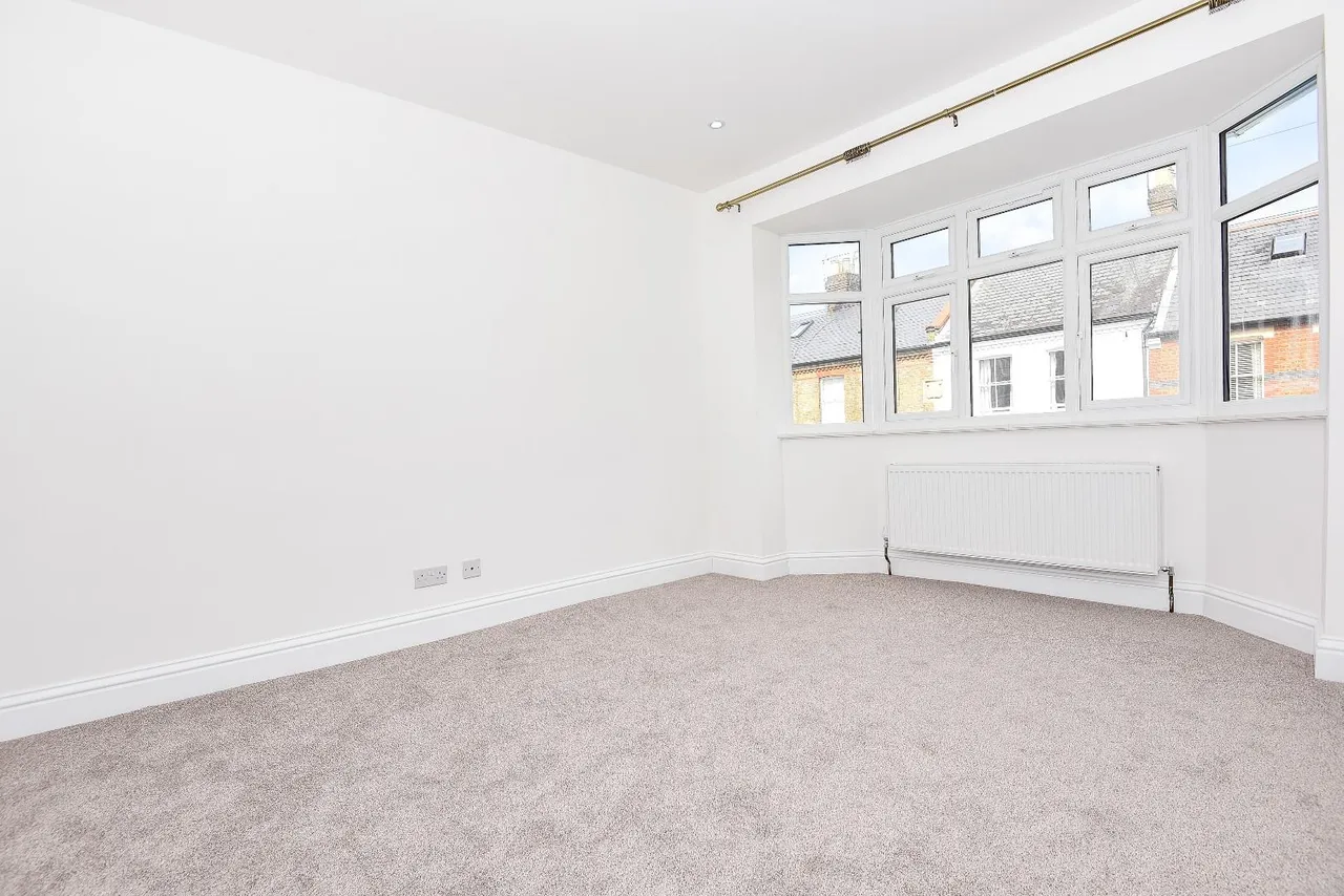 Devereux Road, Windsor, photo 6
