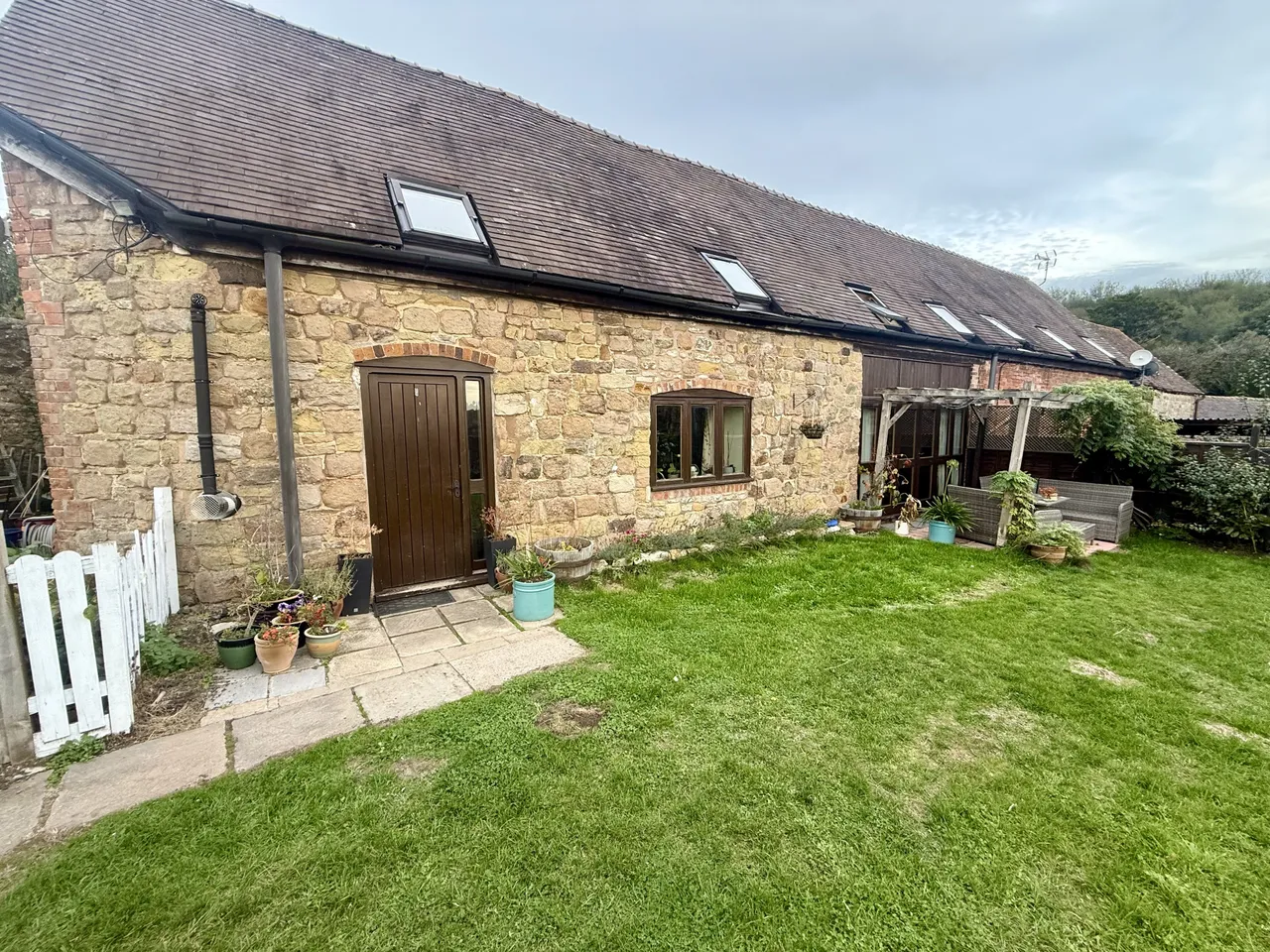 3 bed barn conversion to rent, Cleobury Mortimer, DY14