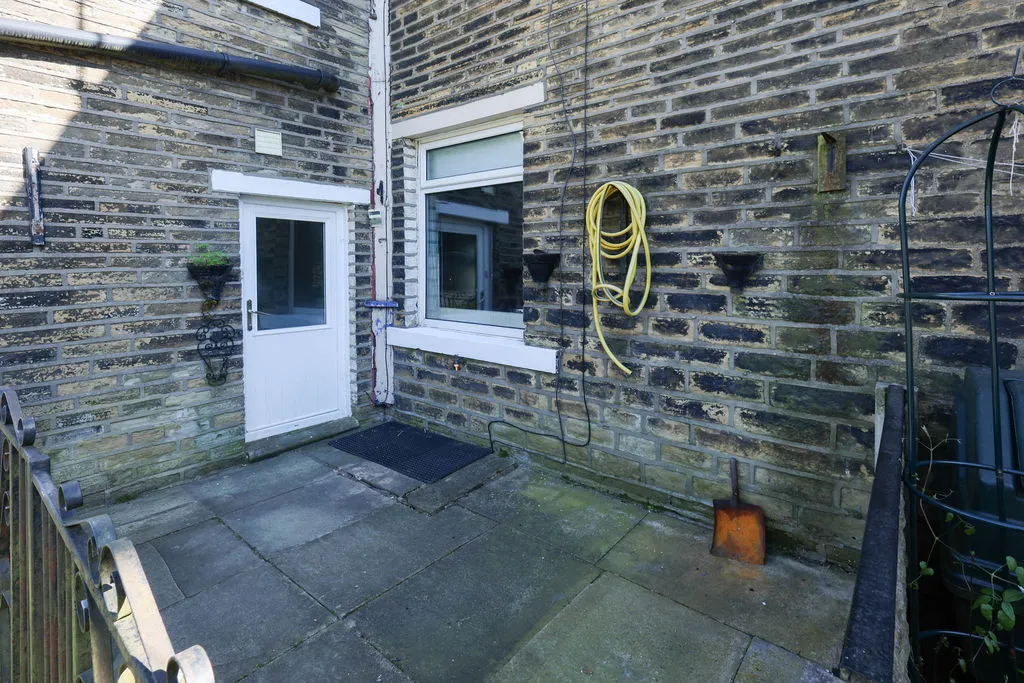 Victoria Street, Littleborough OL15 9DB, photo 11