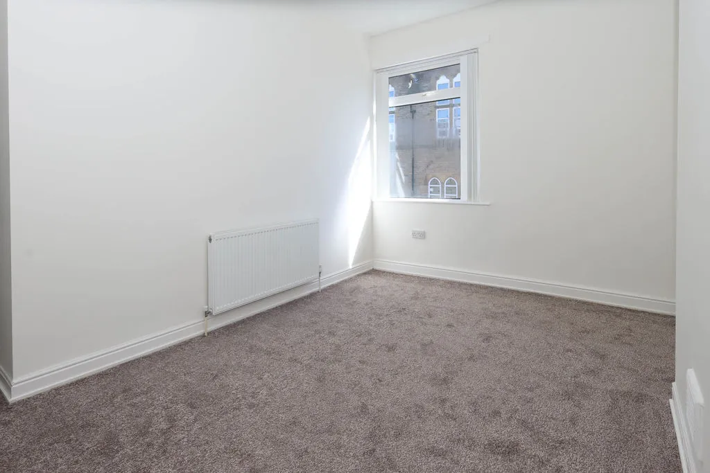 Victoria Street, Littleborough OL15 9DB, photo 8