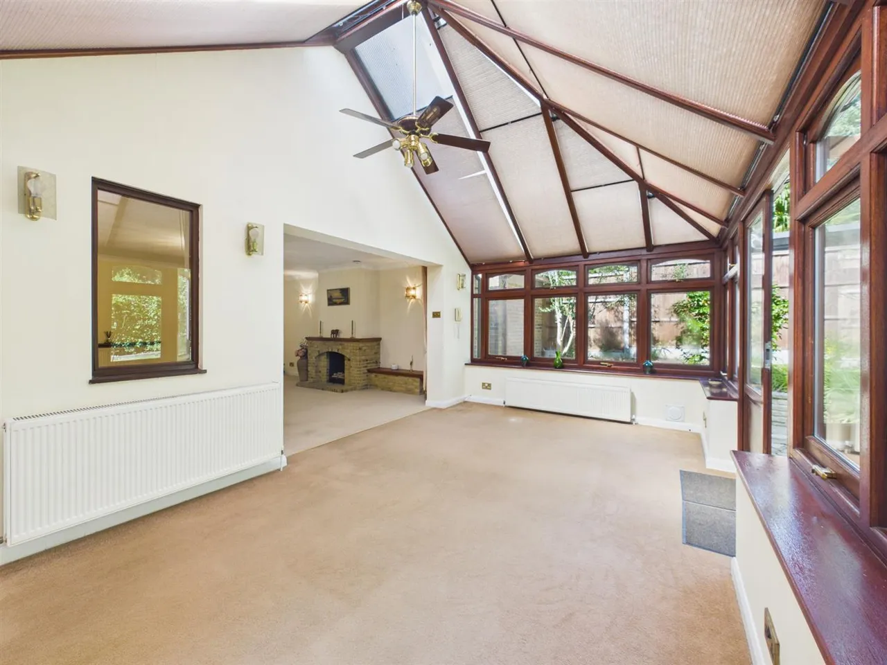 St. Edmunds Avenue, Ruislip, Middlesex, HA4 7XW, photo 12