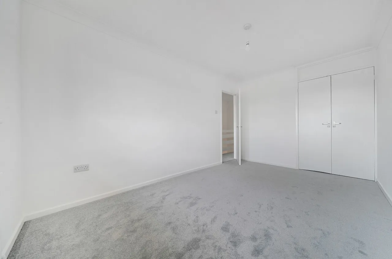 Nyetimber Lane, Rose Green, PO21, photo 11