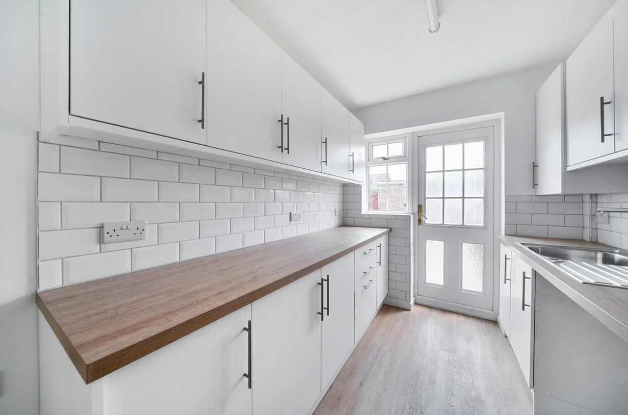 Nyetimber Lane, Rose Green, PO21, photo 8