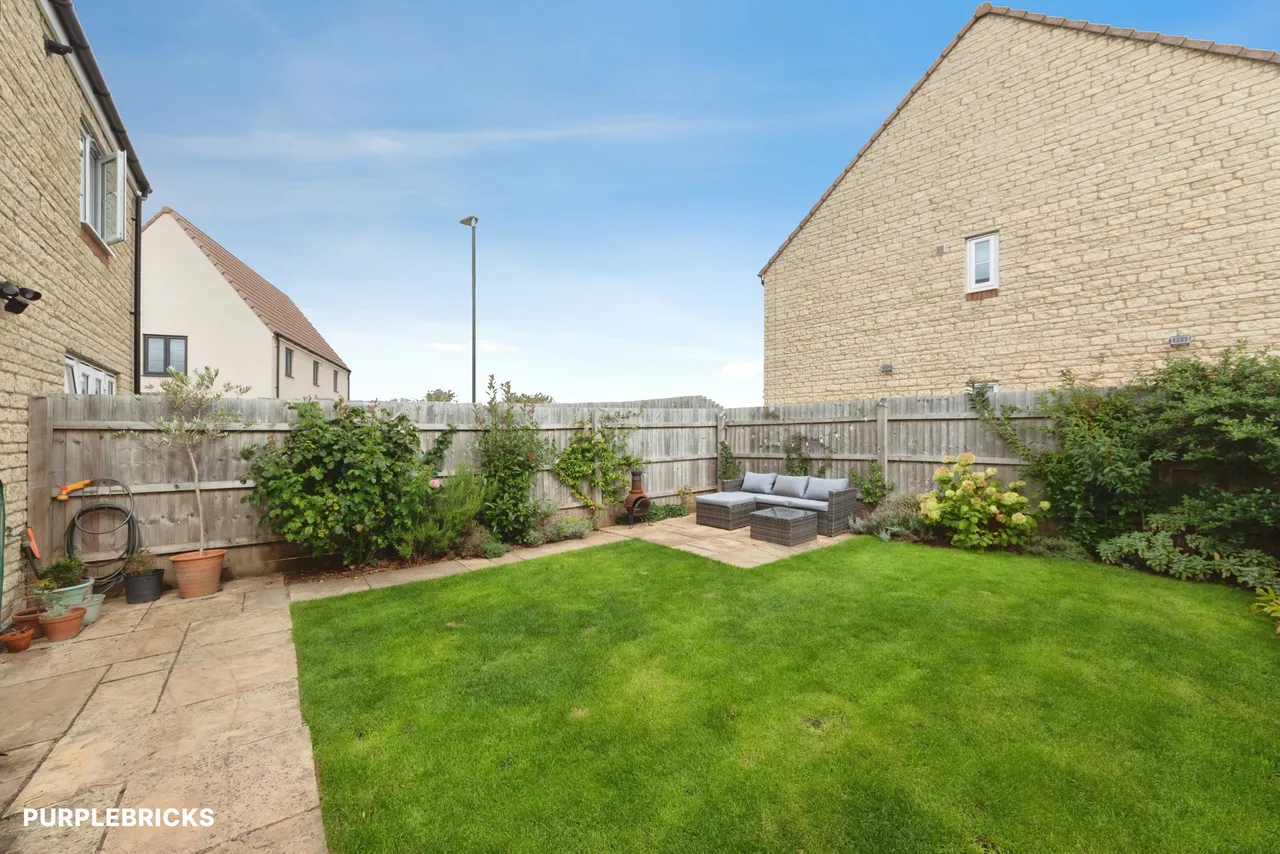 Goldfinch Edge, Dursley, GL11, photo 4