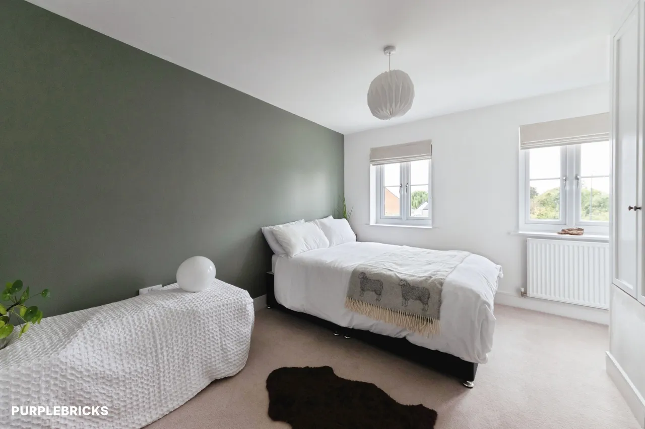 Goldfinch Edge, Dursley, GL11, photo 9