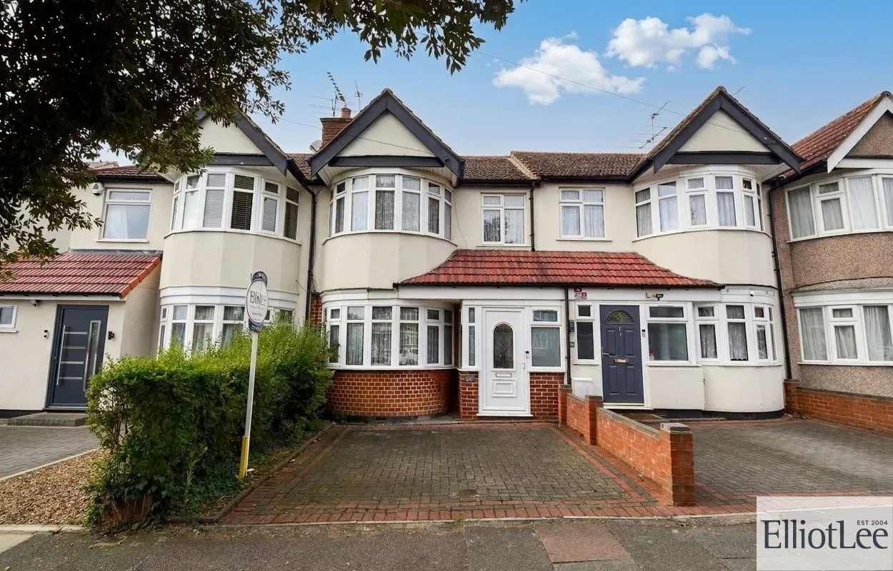 3 bed house for sale, Kings Road, Harrow, HA2