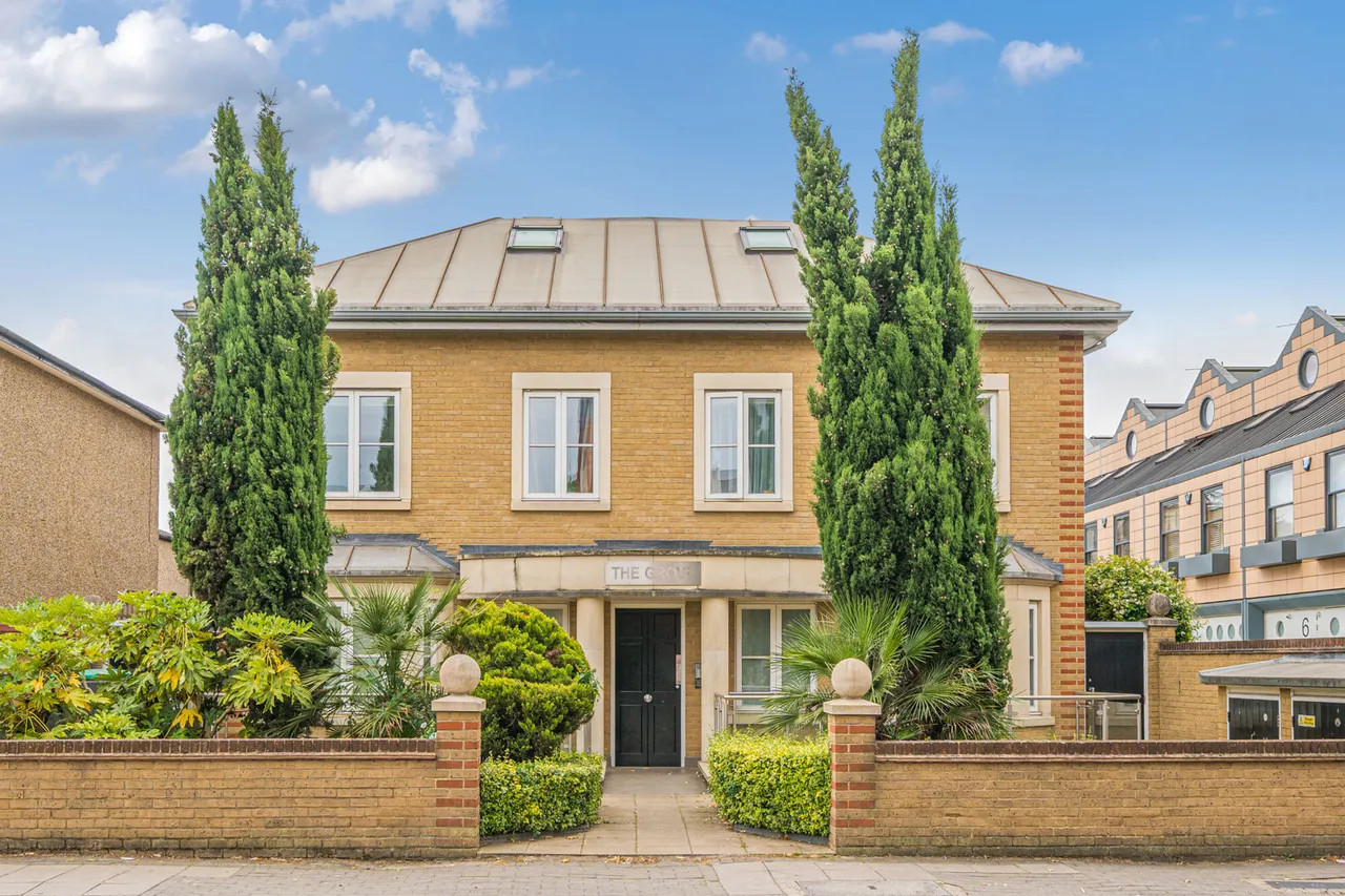 2 bed flat for sale, The Grove, Ealing, W5