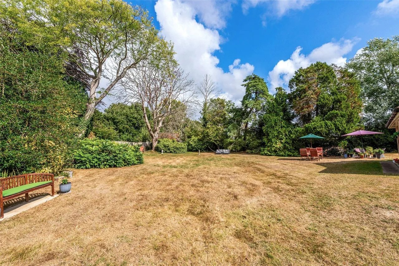 Church Lane, Barnham, PO22, photo 17