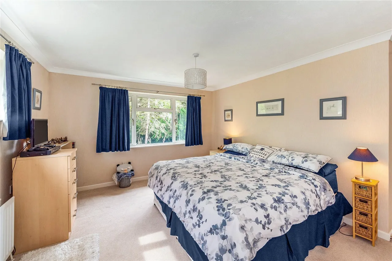 Church Lane, Barnham, PO22, photo 11