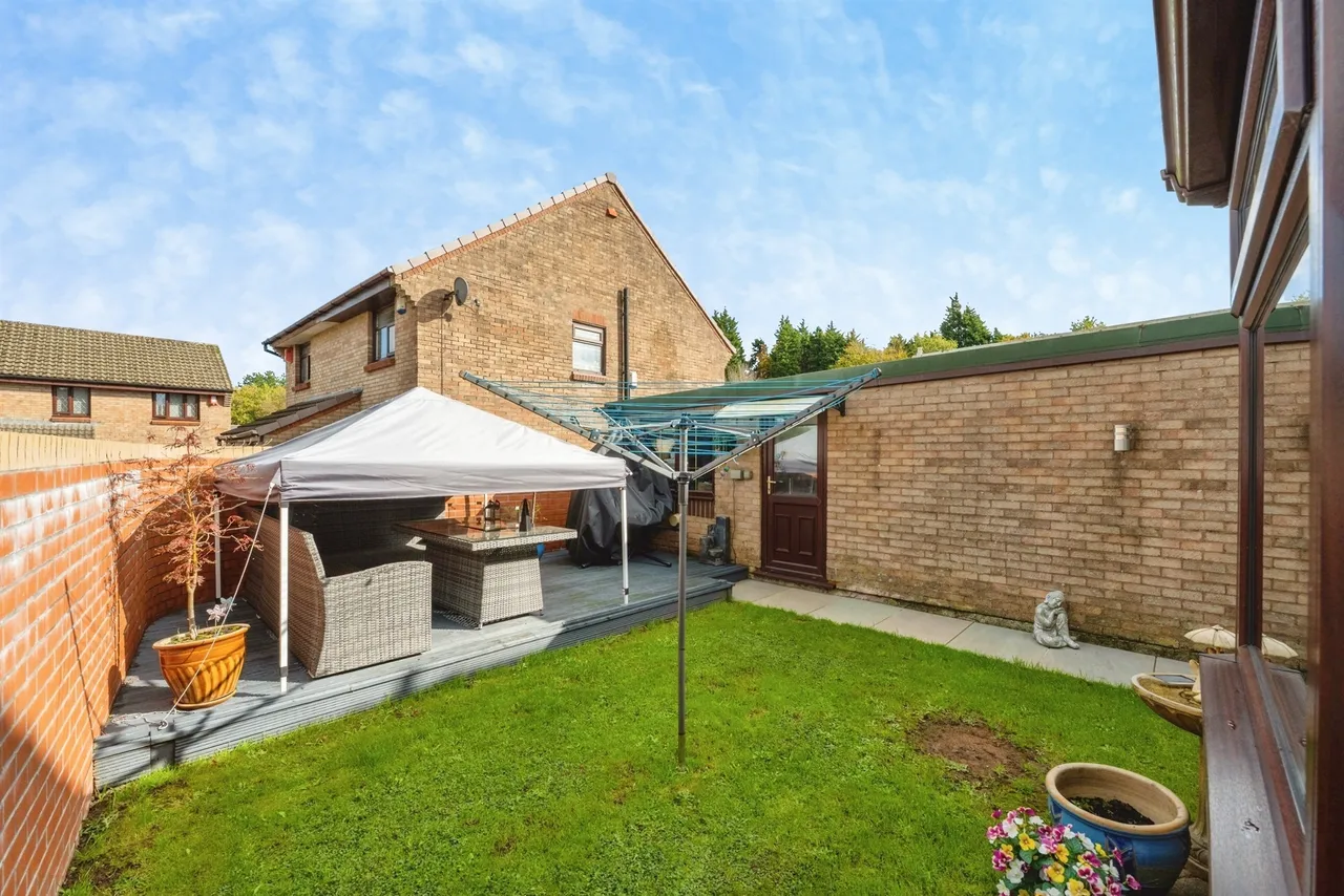 Llys Penpant Swansea, SA6, photo 18