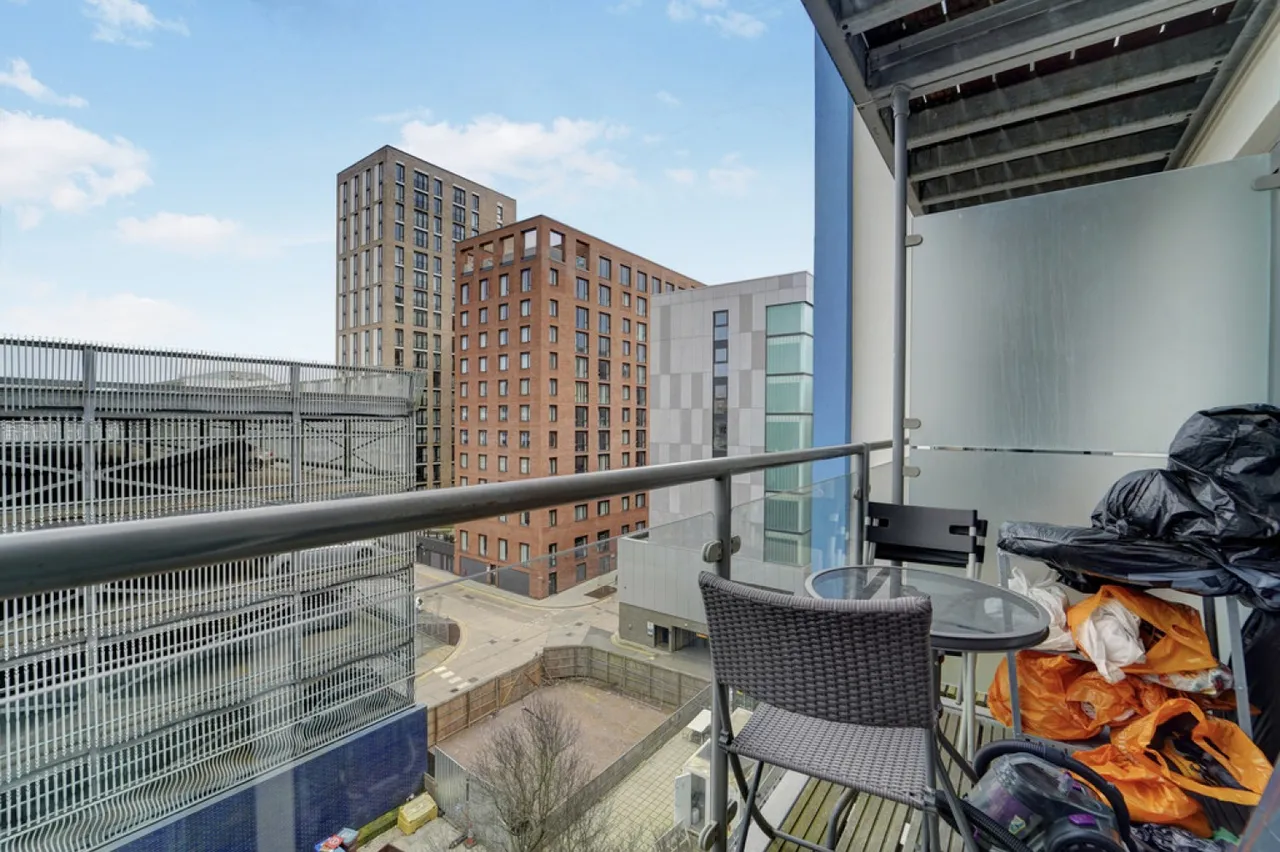 Mortimer Square, The Hub, MK9, photo 10