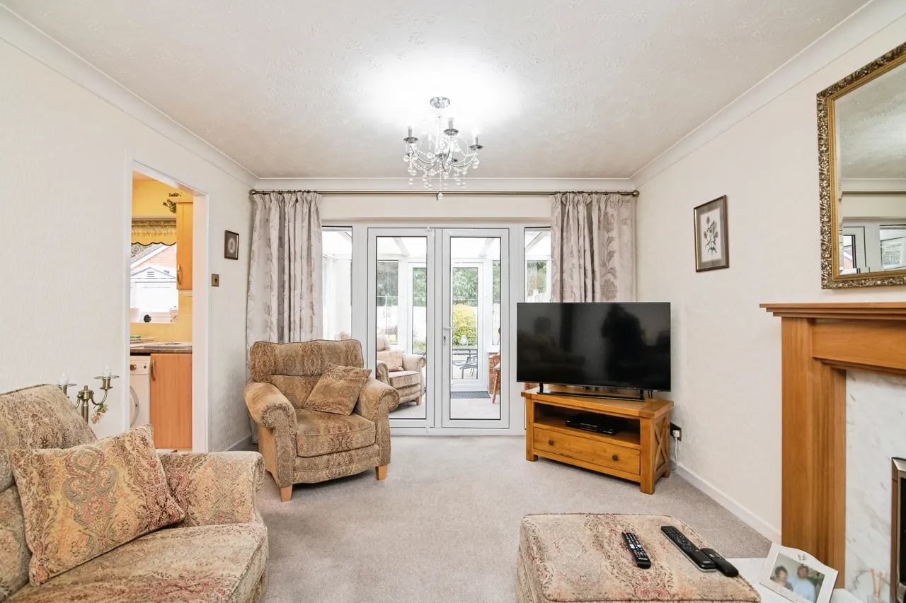 Zions Close, Cradley Heath, photo 12