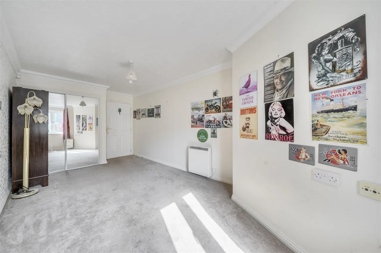 Trinity Street, Fareham, PO16, photo 8