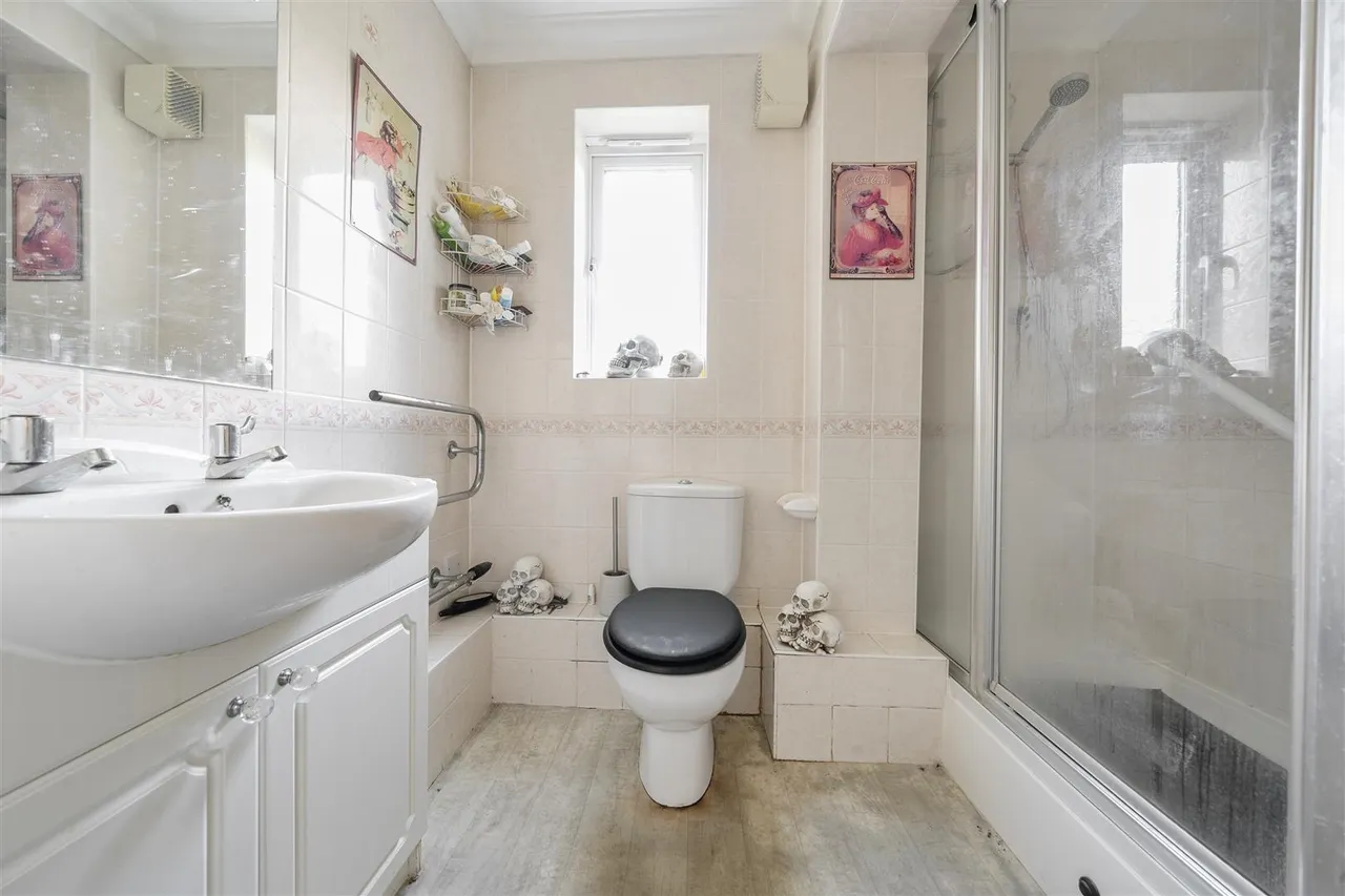 Trinity Street, Fareham, PO16, photo 11